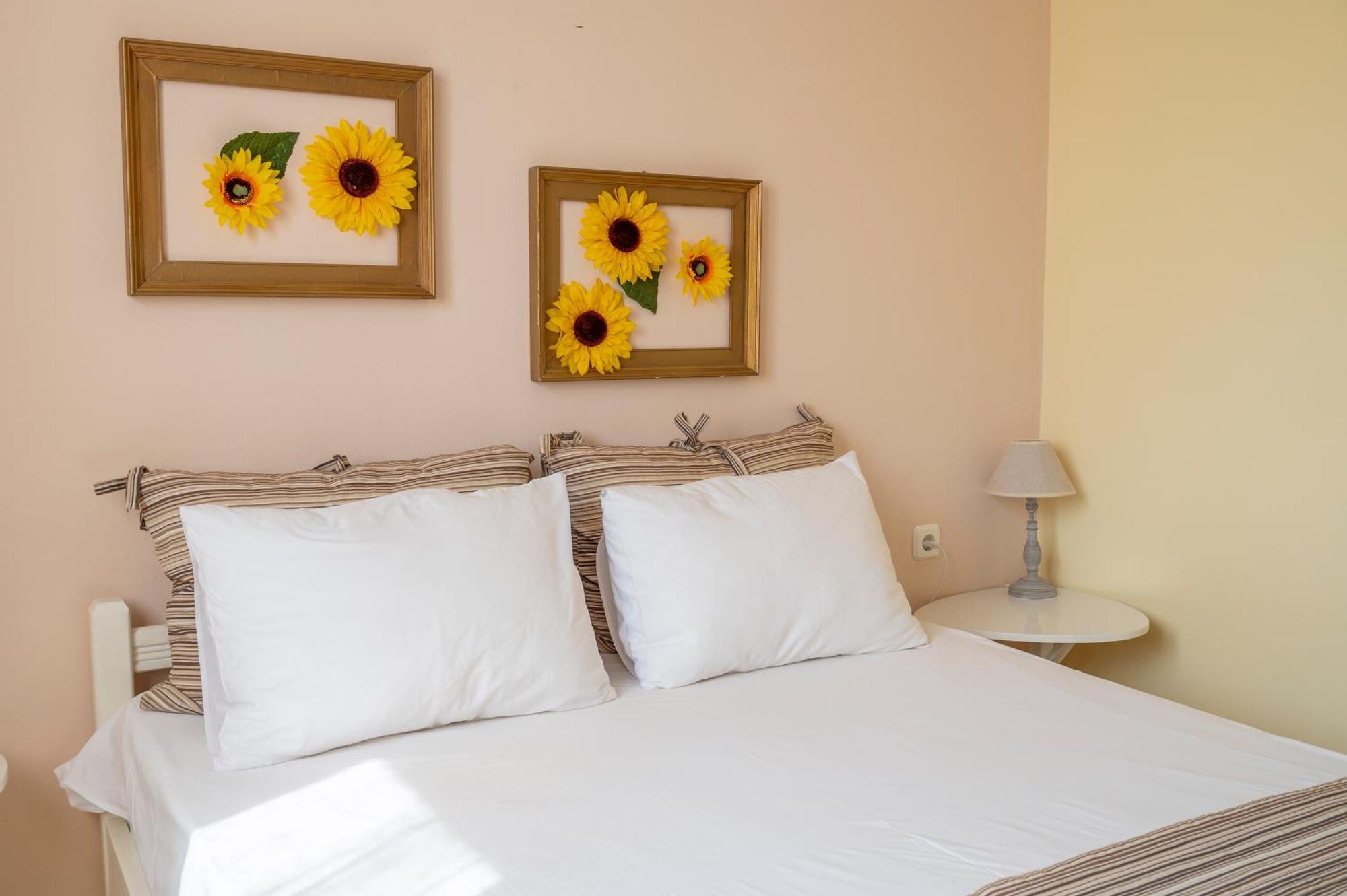 Stamatia Suites Asprovalta Exterior foto